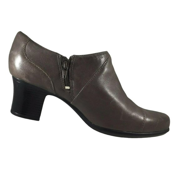 Clarks Booties Shoes 83681 Womens 10 M Heels Side Zipper Gray Brown Leather - Picture 5 of 12